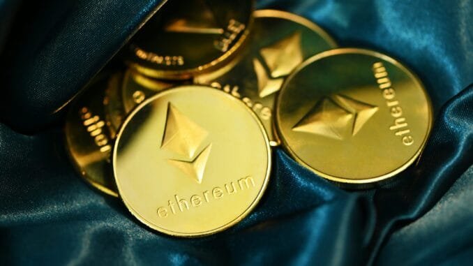 Ethereum's Price Next Move: ETH Eyes Bullish Breakout From Key Ethereum's Price Next Move: ETH Eyes Bullish Breakout From Key Chart Pattern