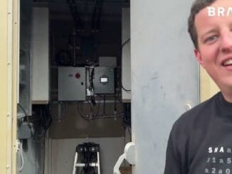 Bitcoin Mining in Texas Oil Fields — Outpacing Altcoin Profits in 2025