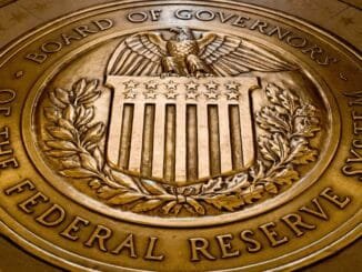 Fed Governor Touts DeFi, Stablecoins, and RWA Tokenization in Pro-Crypto Speech