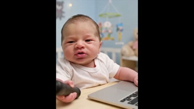 The Baby's Guide: How to Make Money with AI! | البيبي يشرح كيفية الربح من الذكاء الاصطناعي #baby