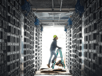 Expert Flags Bitcoin's First Hashrate Bear Market as Network Sheds 145 EH/s