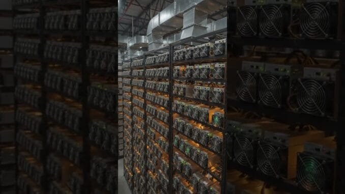 ⏳ The Last Bitcoin Will Be Mined in 2140! 😱 What Happens After That? 💰 | Bitcoin Facts #shorts