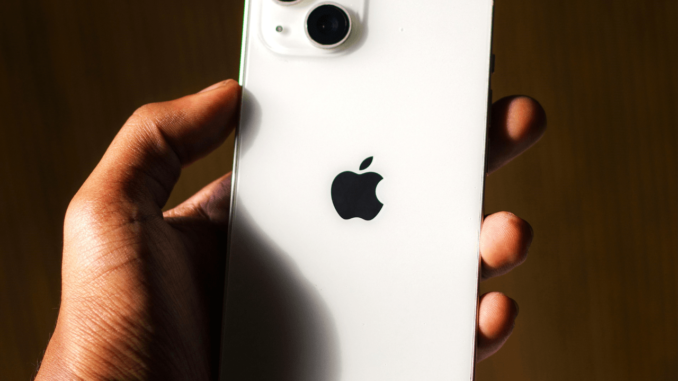 Apple Cash's Banking Partner Tightens ID Rules, Keeps Crypto Ban Apple Cash's Banking Partner Tightens ID Rules, Keeps Crypto Ban